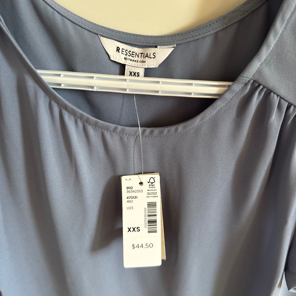 Rietmans REssentials short sleeved blouses